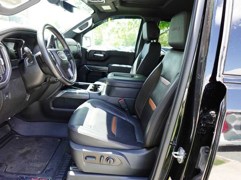 Used 2022 GMC Sierra 1500 AT4 w/ AT4 Premium Package AWD/4WD image 12