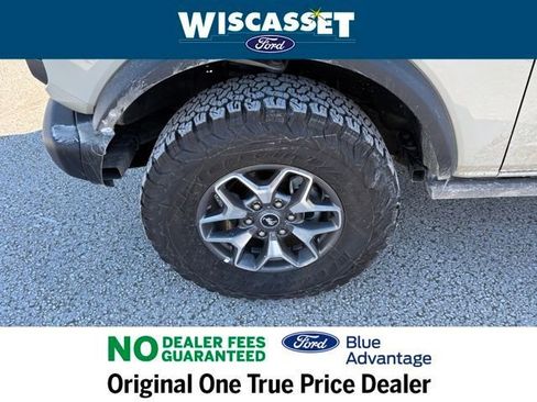 Used 2025 Ford Bronco Badlands image 27