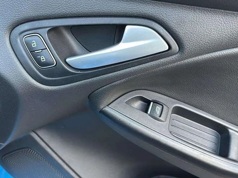 Used 2017 Ford Focus RS image 26