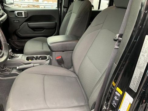 Used 2022 Jeep Wrangler Unlimited Sport S image 16