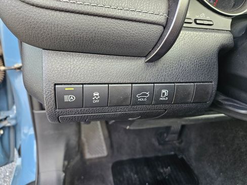 Used 2023 Toyota Camry XSE image 18