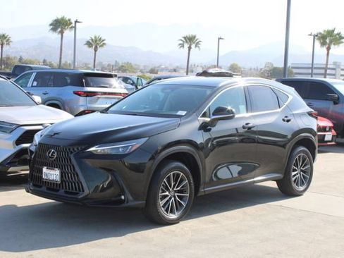 Certified 2025 Lexus NX 350 AWD w/ Accessory Package (2T) image 3