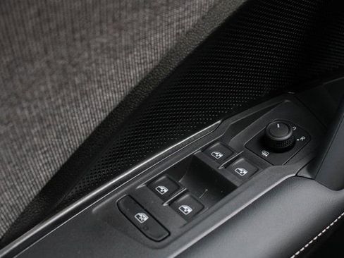 New 2026 Volkswagen Tiguan S image 5