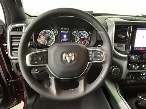 Used 2025 RAM 1500 Big Horn AWD/4WD image 15