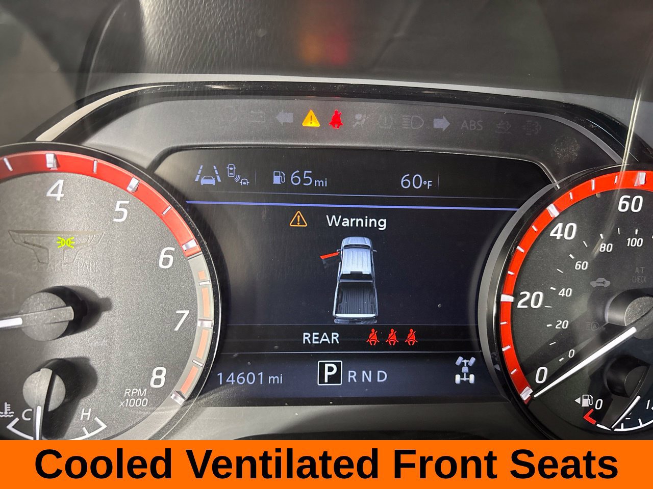 Used 2024 Nissan Titan PRO-4X w/ Pro-4x Convenience Package AWD/4WD image 18