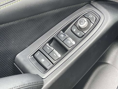 Certified 2025 Subaru Ascent Bronze Edition w/ Onyx Package image 17