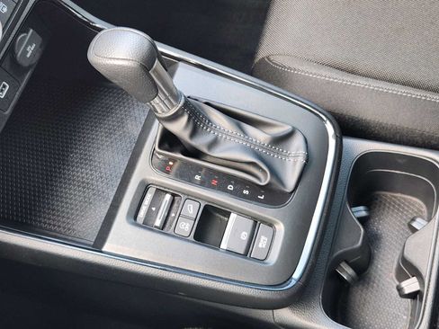 Used 2024 Honda CR-V LX image 19