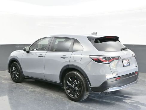 Certified 2023 Honda HR-V Sport image 3