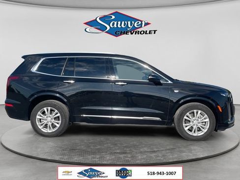 Used 2024 Cadillac XT6 Luxury AWD/4WD image 6