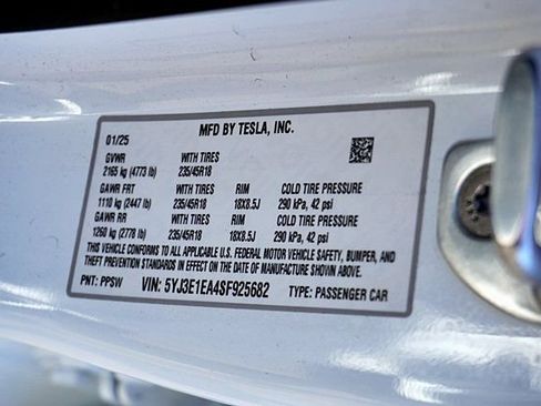 Used 2025 Tesla Model 3 Long Range image 38