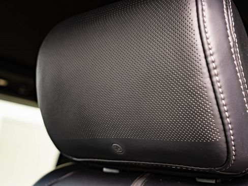 Used 2023 Ford F150 Platinum w/ FX4 Off-Road Package image 26