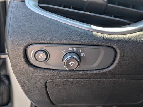 Used 2020 Chevrolet Malibu LS FWD image 18
