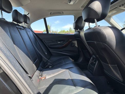 Used 2013 BMW 328i Sedan RWD image 16