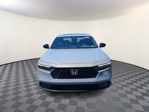 Used 2024 Honda Accord Sport image 2