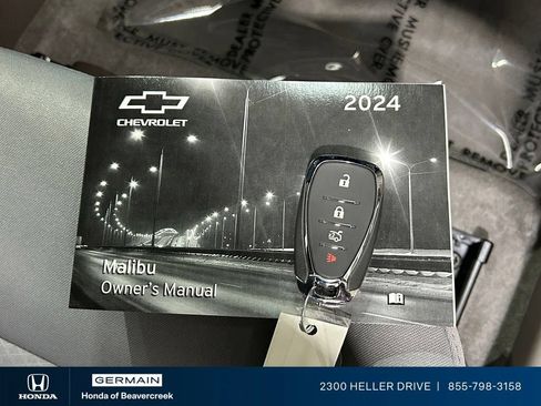Used 2024 Chevrolet Malibu LS FWD image 30