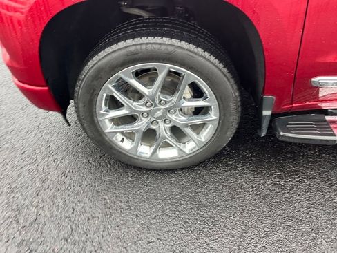 Used 2023 Chevrolet Silverado 1500 High Country w/ Technology Package image 35