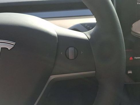 Used 2023 Tesla Model 3 Standard Range RWD image 26