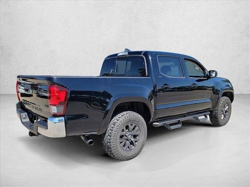 Used 2023 Toyota Tacoma SR5 RWD image 5