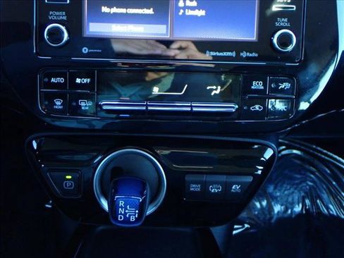 Used 2020 Toyota Prius Prime LE image 17