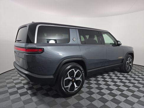 Used 2024 Rivian R1S Adventure AWD/4WD image 5