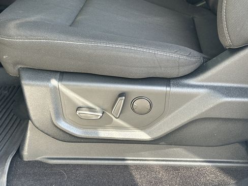 Used 2019 Ford F150 XLT w/ Equipment Group 302A Luxury image 7