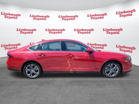 Used 2024 Honda Accord EX-L image 2