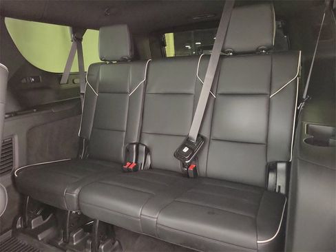 Used 2023 Cadillac Escalade ESV Premium Luxury image 11
