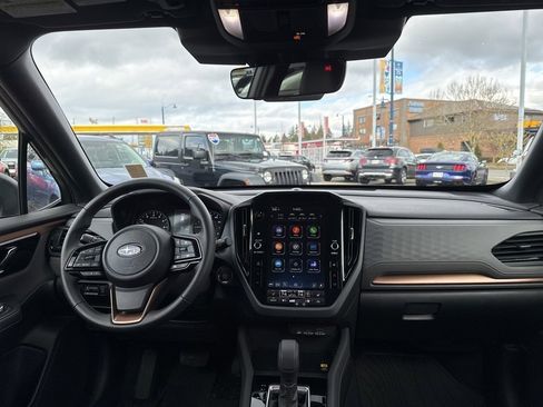 Used 2025 Subaru Forester Sport image 6