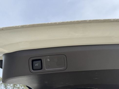 Used 2024 Lincoln Navigator L Reserve image 22