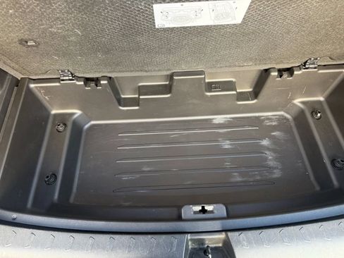Used 2020 Chevrolet Traverse LT AWD/4WD image 39