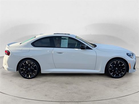 Used 2025 BMW M240i xDrive Coupe image 8