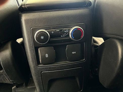 Used 2023 Ford Explorer XLT w/ Equipment Group 202A AWD/4WD image 26