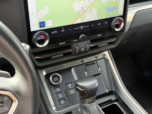 Certified 2024 Lexus GX 550 AWD/4WD image 38
