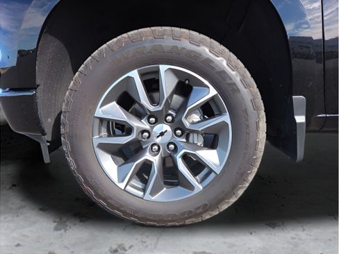 Used 2024 Chevrolet Silverado 1500 RST w/ RST All Star Premium Package AWD/4WD image 12