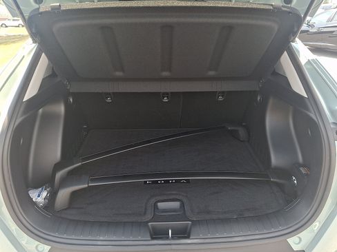 Certified 2025 Hyundai Kona SEL AWD/4WD image 29