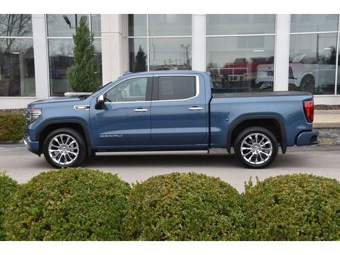 Used 2024 GMC Sierra 1500 Denali image 6