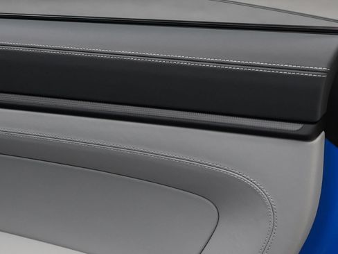 Certified 2022 Porsche 911 Carrera GTS RWD image 33