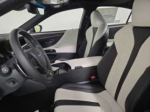 Used 2025 Lexus ES 350 F Sport image 14