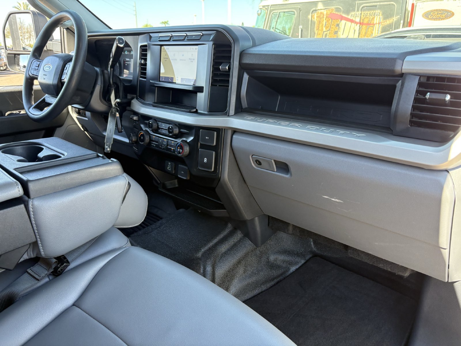Certified 2024 Ford F250 XL w/ XL Chrome Package RWD image 14