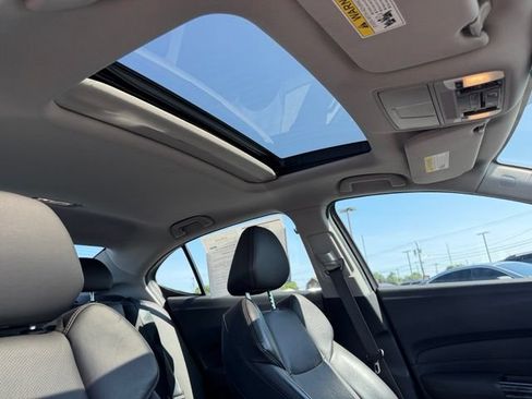 Used 2020 Acura TLX w/ Technology Package FWD image 11