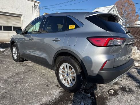 Certified 2022 Ford Escape SE w/ Cold Weather Package image 7