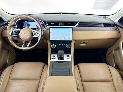 Used 2021 Jaguar F-PACE S image 9