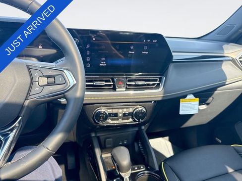 New 2026 Chevrolet TrailBlazer ACTIV w/ Convenience Package FWD image 16