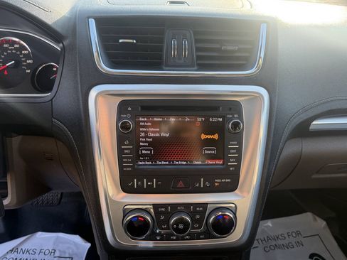 Used 2015 GMC Acadia SLT w/ Open Road Package FWD image 6