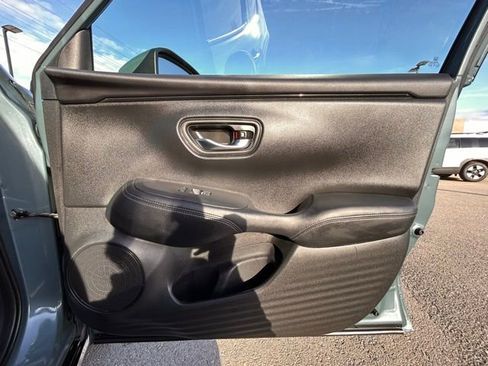 Used 2023 Honda HR-V EX-L image 36