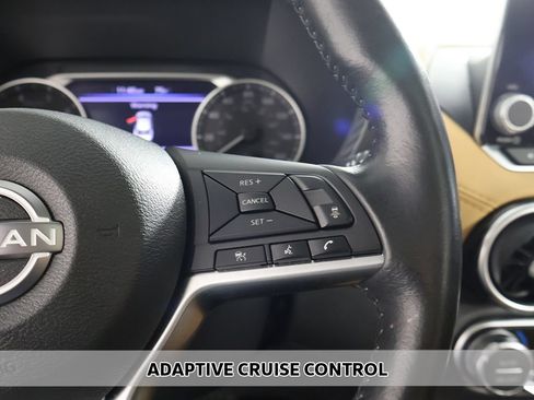 Used 2024 Nissan Sentra SV w/ SV Premium Package FWD image 5
