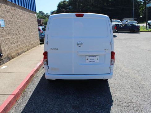 Used 2017 Nissan NV200 SV w/ Technology Package FWD image 5