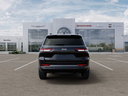 New 2026 Jeep Grand Cherokee L Limited AWD/4WD image 33
