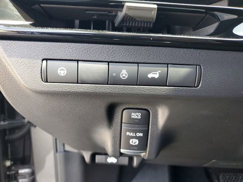 Certified 2025 Nissan Murano SL w/ Cargo Package image 25