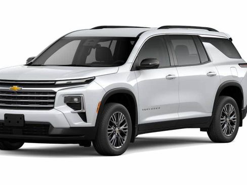 New 2026 Chevrolet Traverse LT w/ LPO, Floor Liner Package FWD image 2